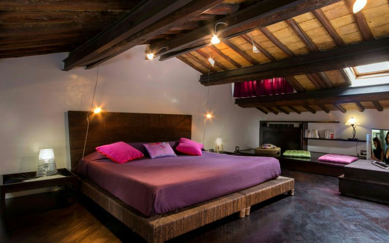 hotel-rome-centre-boutique-hotel-anahi-rome-apartment-purple-bed-attic-28